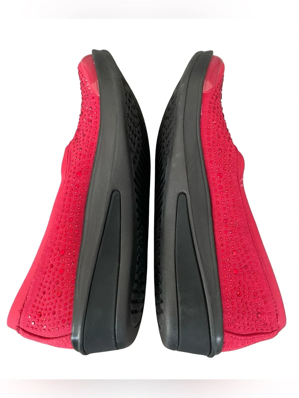 BZEES Red Moonlight Sparkle Slip On Sneakers Size 6.5